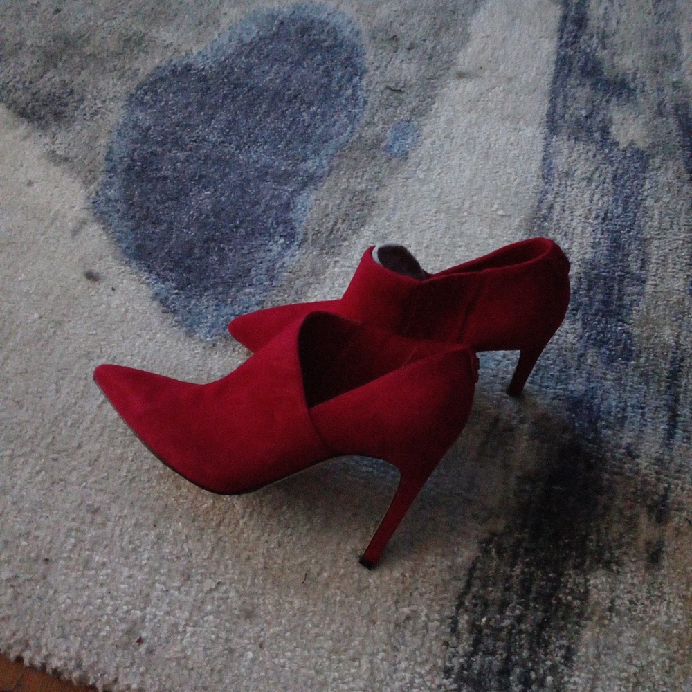 Booties - Picture 4 of 4
